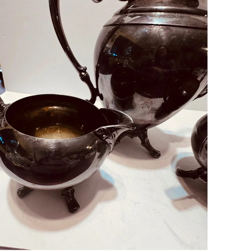 WM Rogers Silver Plate Tea‎ Set Vintage Coffee Pot Sugar Bowl Creamer Ornate 3pc